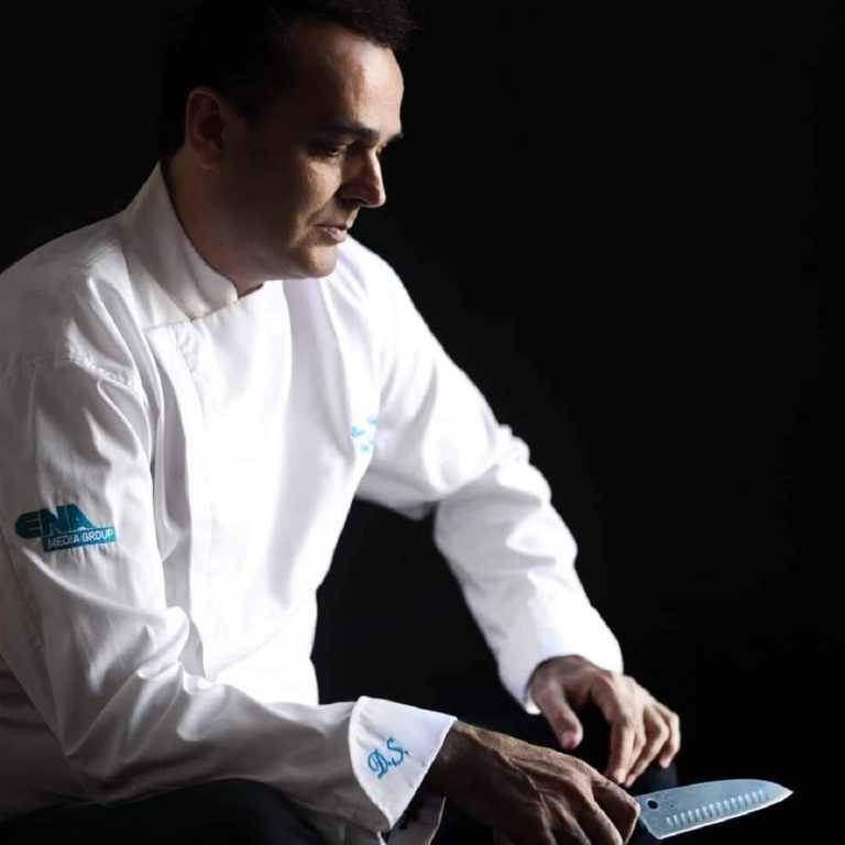 Executive Chef Stilianos Dingas е носител на звезда Michelin, Златен международен медал на GTBB и много др